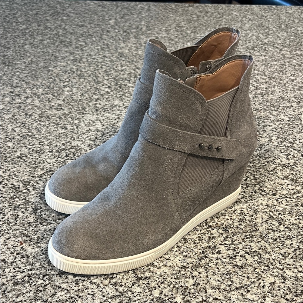 Paolo Gray Suede Wedge Boots